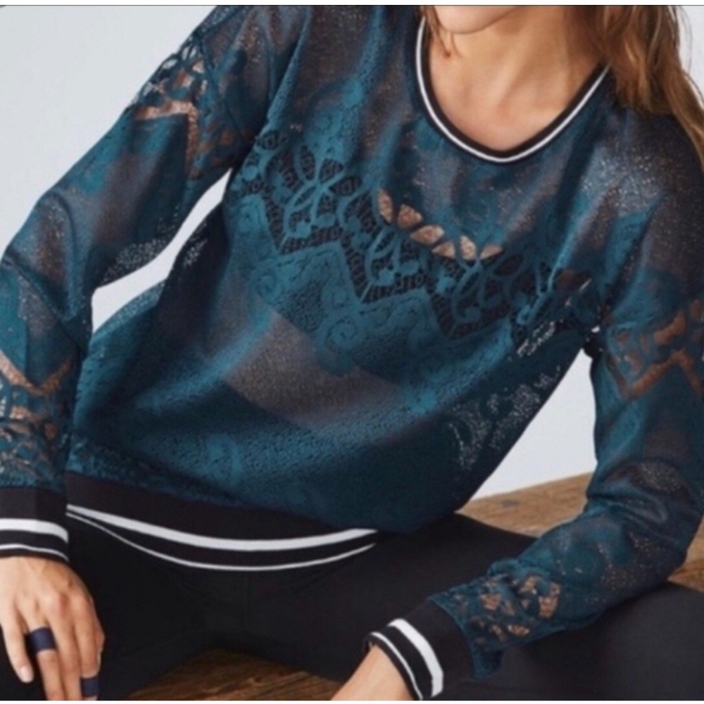 Fabletics Women's "Sophie" Lace Green & Black Long Sleeve Tunic Top Size Small